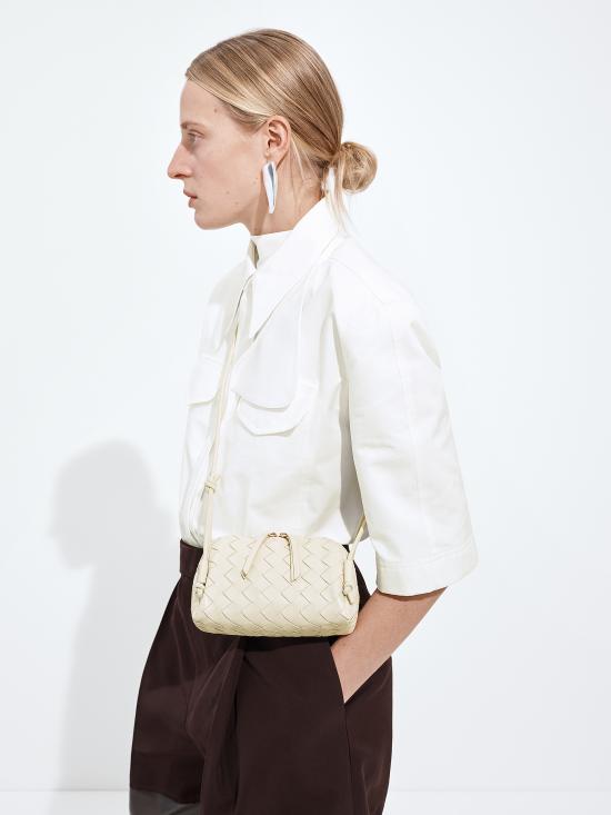 26SS 보테가베네타 인트레치아토 콘서트 파우치 794258VCPP1 9197 Bianco - BOTTEGA VENETA