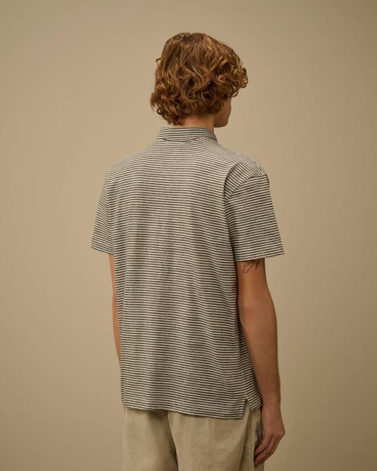 26SS 씨피 컴퍼니 폴로 티셔츠 20CMPL278A 110681P 921 GUNMETAL DOM - C.P. COMPANY