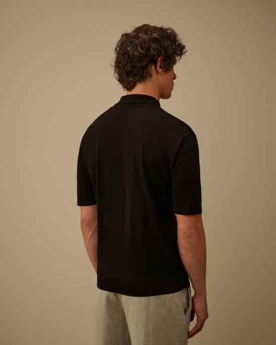 26SS 씨피 컴퍼니 폴로 티셔츠 20CMKN234A 110659A 999 BLACK DOM - C.P. COMPANY