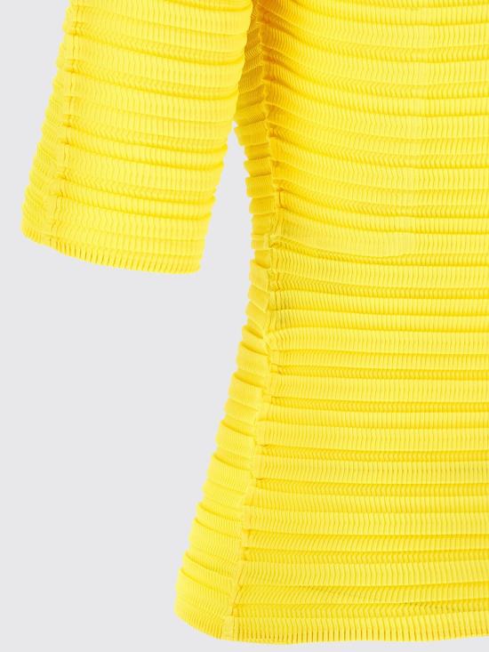 26SS 이세이 미야케 스웨터 IM66FJ656 50 Yellow - ISSEY MIYAKE