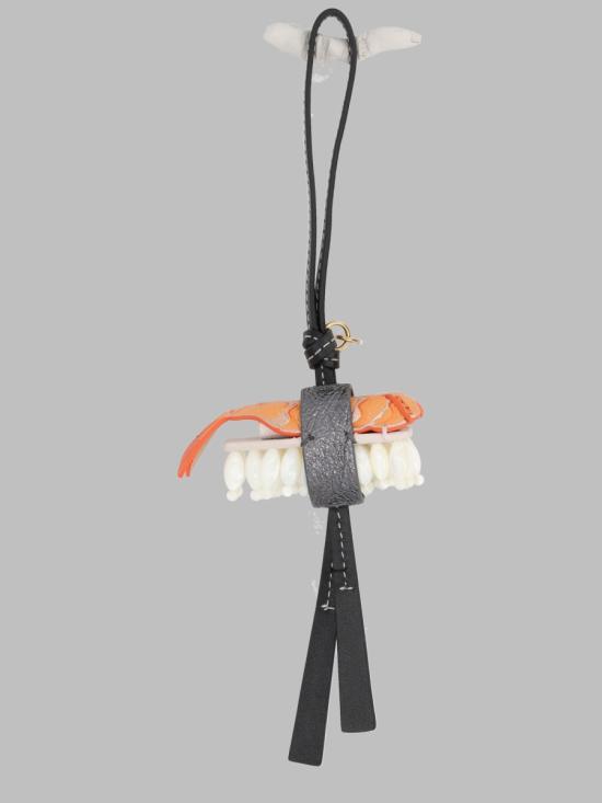 26FW 안야힌드마치 키링 208093 SALMON PINK - ANYA HINDMARCH