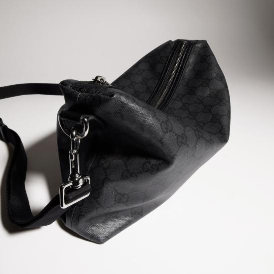 26FW 구찌 크로스백 A002KXFAF8R1000 Black - GUCCI