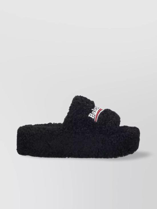 26FW 발렌시아가 퍼리 플랫폼 슬라이더 762826W14C2 1096 BLCKWHTRED