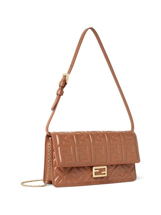 26FW 펜디 바게트 체인 지갑 8M0498AAJD F1UJK SELLIEROS - FENDI