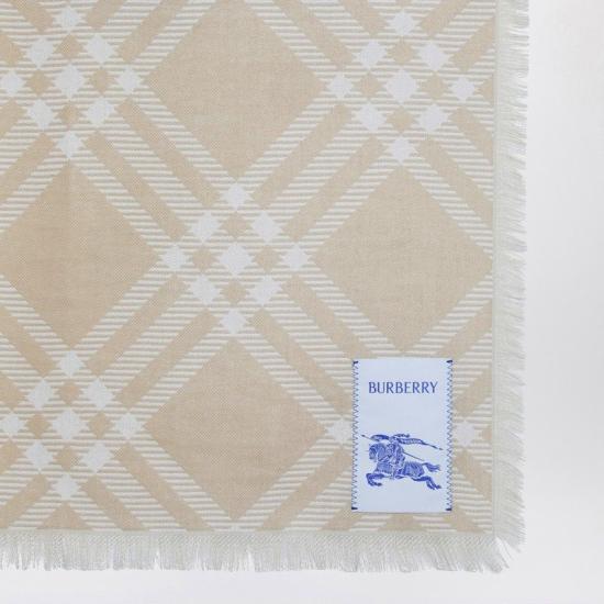 26FW 버버리 머플러/스카프 8112462154733 B9719 SANDECRU - BURBERRY