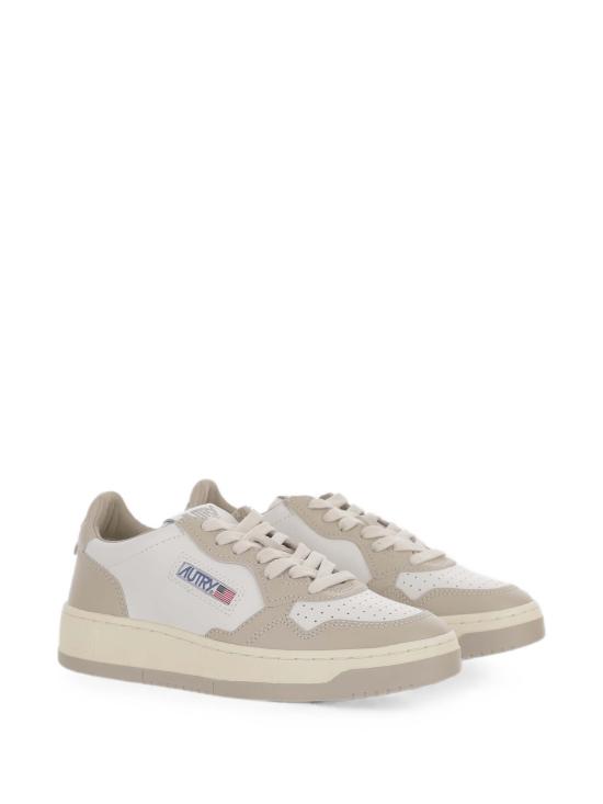 26FW 오트리 메달리스트 로우 레더 스니커즈 AULWWB67 WHITE - AUTRY