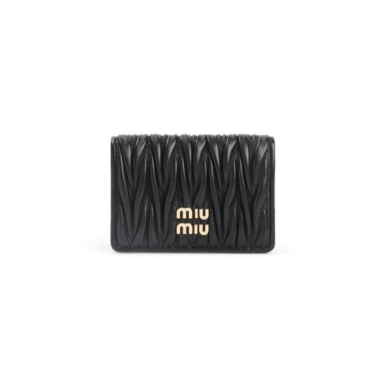 26SS 미우미우 마테라쎄 나파 가죽 카드 지갑 5MC103AFPP F0002 BLACK