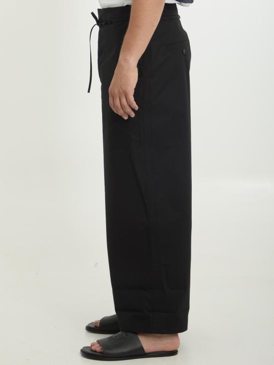 26SS 자크뮈스 마린 팬츠 PAM00574AW00648 990 BLACK - JACQUEMUS
