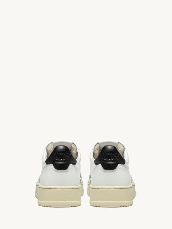 26FW 오트리 메달리스트 로우 스니커즈 AULMLL 22 WHITE - AUTRY