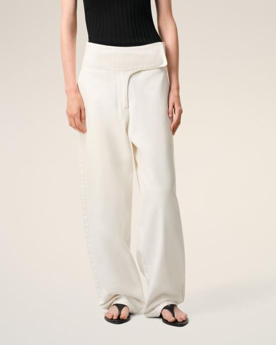 26SS 아미 스트레이트 팬츠 FTR872DE0126 136 BLANC CREME - AMI
