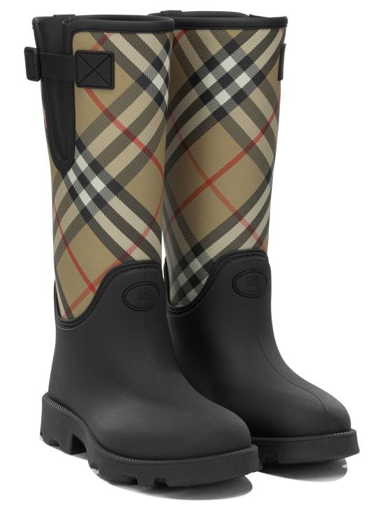 26FW 버버리 러버 마쉬 스탬프 하이 부츠 8111677 Black - BURBERRY