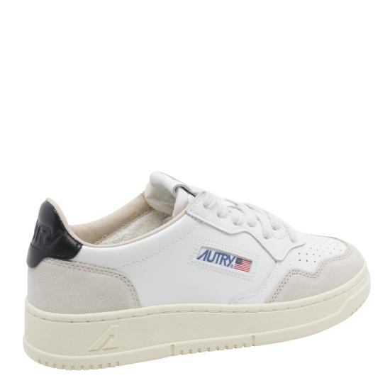 26FW 오트리 메달리스트 로우 레더 스니커즈 AULW LS21 White - AUTRY
