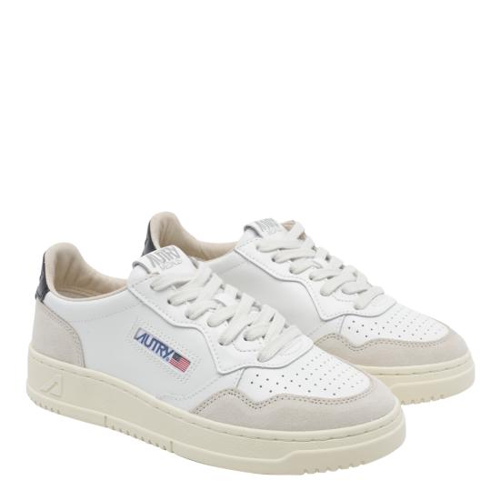 26FW 오트리 메달리스트 로우 레더 스니커즈 AULW LS21 White - AUTRY
