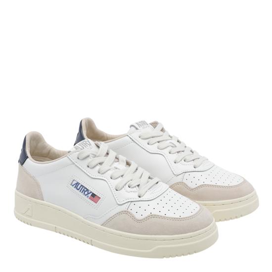 26FW 오트리 메달리스트 로우 AULM LS28 White - AUTRY