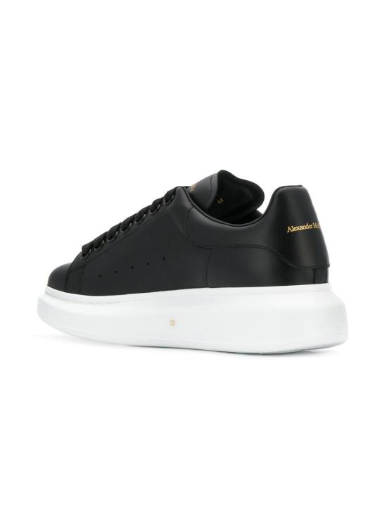 26FW 알렉산더 맥퀸 오버사이즈드 스니커즈 553770 WIEE0 1000 BLACK - ALEXANDER MCQUEEN