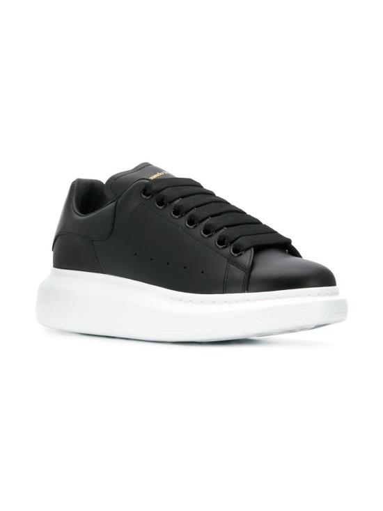 26FW 알렉산더 맥퀸 오버사이즈드 스니커즈 553770 WIEE0 1000 BLACK