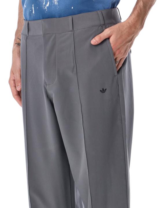26SS 아디다스 스트레이트 팬츠 KS1345 GF GREY FIVE - ADIDAS