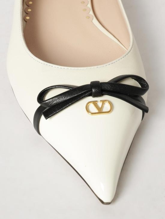 26SS 발렌티노 가라바니 플랫 슈즈 7W2S0MC9DAL A81 Ivory - VALENTINO GARAVANI