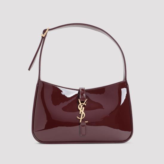 26FW 생로랑 르 5 아 7 페이턴트 레더 657228 B870W 6413 DK RED WINE - SAINT LAURENT