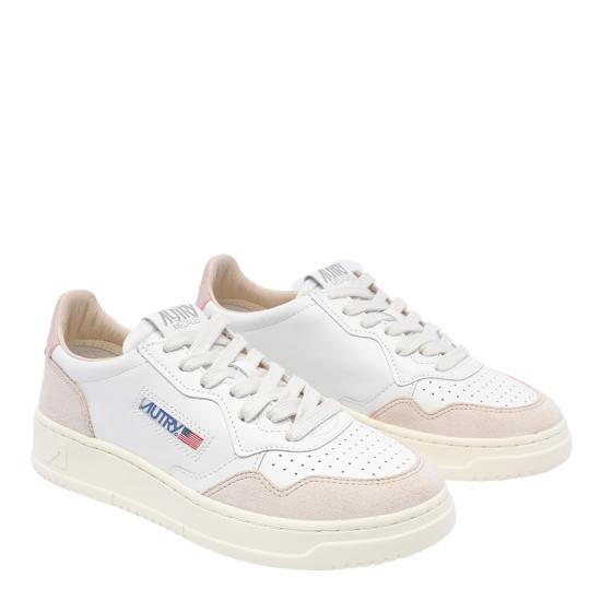 26FW 오트리 메달리스트 로우 AULW LS37 White - AUTRY