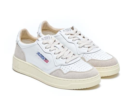 26FW 오트리 핑크 스웨이드 메달리스트 AULW LS33 WHITE - AUTRY