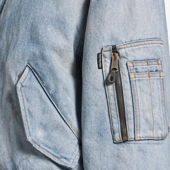 26SS 발렌시아가 스탠다드 보머 코튼 데님 자켓 851006TTWB1 4009 DIRTY LIGHT BLUE - BALENCIAGA