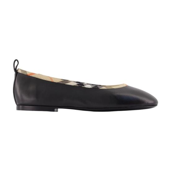 26FW 버버리 플랫 슈즈 8128809A1189 BLACK