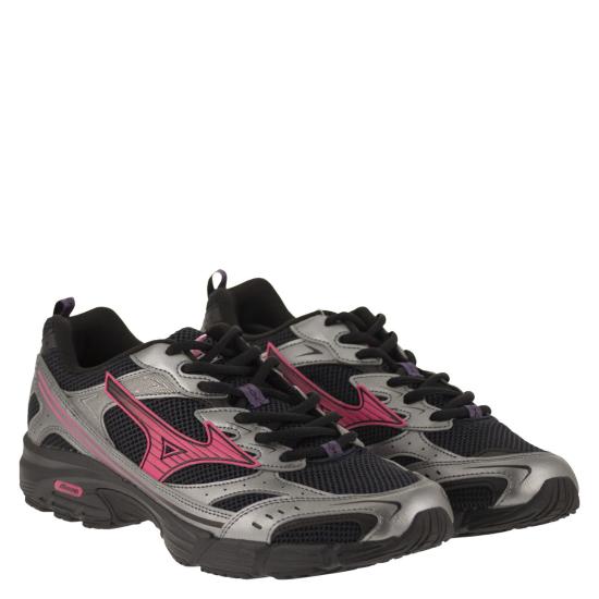26SS 미즈노 스니커즈 D1GA2451 BLACK FUCHSIA - MIZUNO