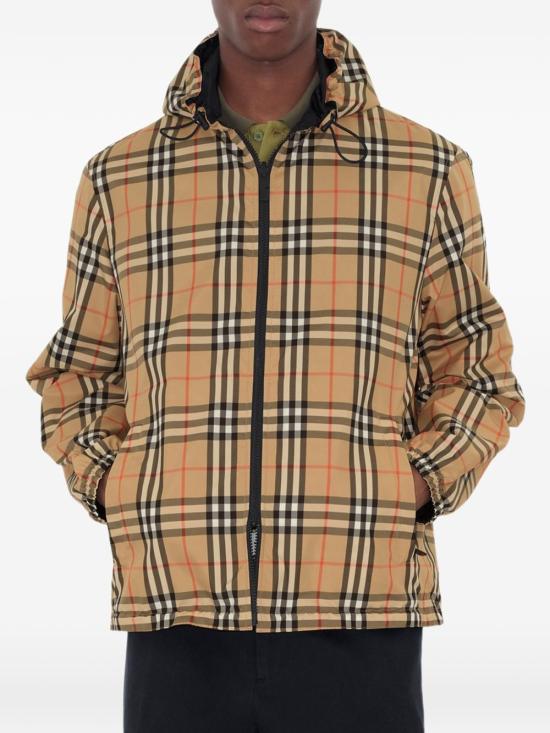 26FW 버버리 자켓 8126536 B9368 Sand ip check - BURBERRY