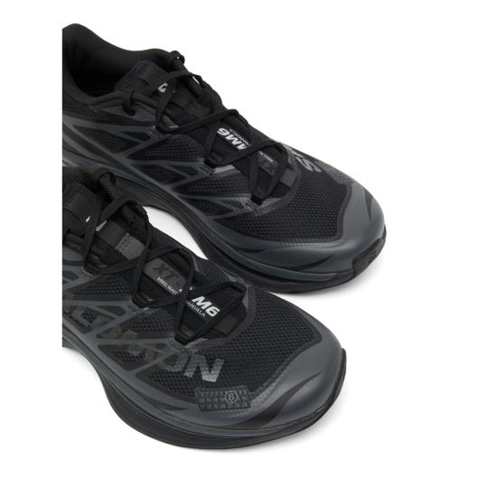 26SS MM6 메종 마르지엘라 X 살로몬 스니커즈 P6303 SH1WS0020 HB422 BLACK - MM6 MAISON MARGIELA X SALOMON