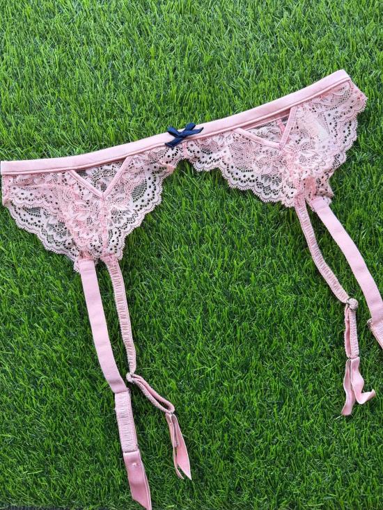  플뢰르 뒤 말 라운지 웨어 Fleur Du Mal Bianca 레이스 가터 핑크 레이디