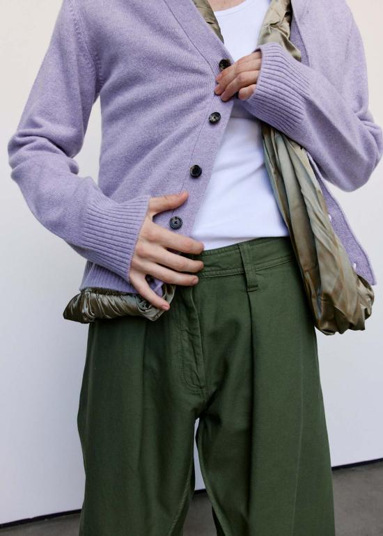  JW앤더슨 가디건 JW 앤더슨 새틴 안감  라벤더 색상 - JW ANDERSON
