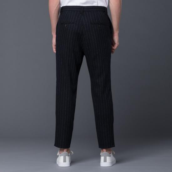 GUSTAV VON ASCHENBACH 스트레이트 팬츠 Gustav Von Aschenbach 스트라이프 트위드  블랙 핀스트라이프 - OTHER BRANDS