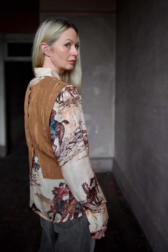  레이첼 코미 민소매 티셔츠 야나 탑 월넛 - RACHEL COMEY