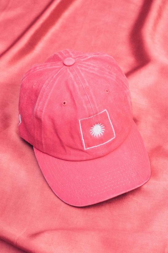 Hand embroidered hat 모자 현대 사회가 번성하고 있는  캔디 핑크