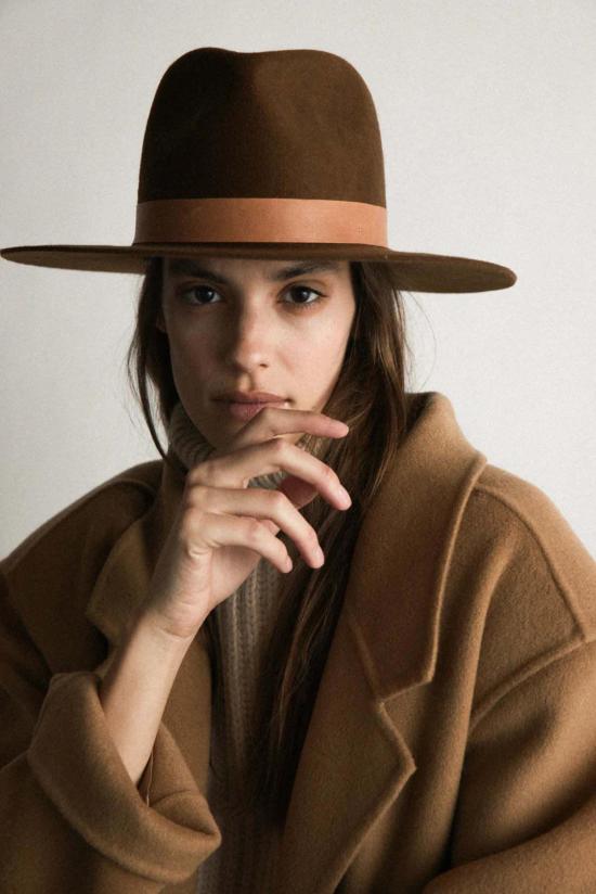  자네사레온 버킷햇 Janessa Leone Stewart Hat 위스키