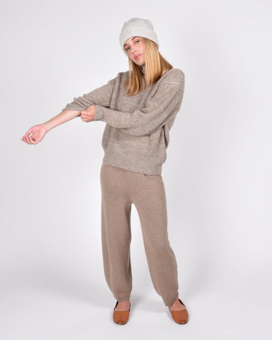  미셀라 그렉 스트레이트 팬츠 미카엘라 그렉 테이퍼 스웨트팬츠 카멜 - MICAELA GREG