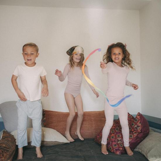  [키즈] 스프링 라이엇 티셔츠 어린이용  해초 섬유 언더셔츠 (2개입) 티셔츠 (염색 안 함)