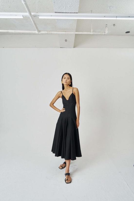  더 엔케이씨 스토어 미디 원피스 Nkc 스토어 벨라 드레스 - The NKC Store