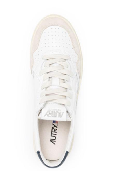 26FW 오트리 메달리스트 로우 스니커즈 AULMLS28WHITEBLUE - AUTRY