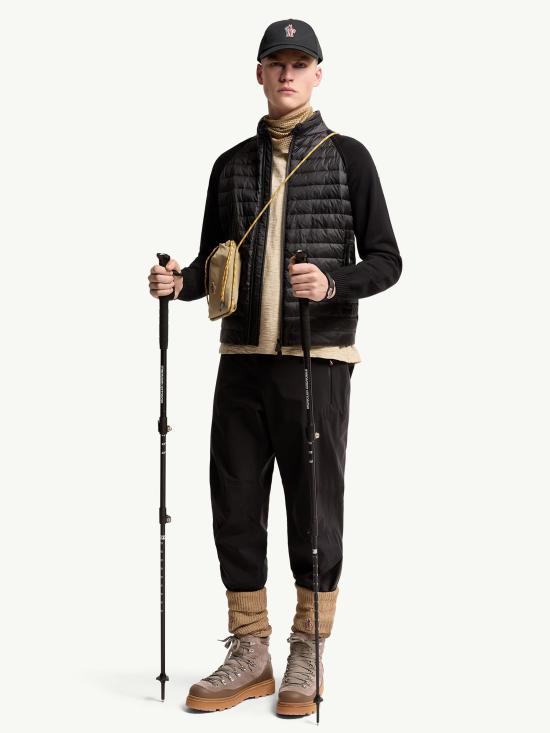 26SS 몽클레어 스웨터 L10979B00001M1183999 Black - MONCLER