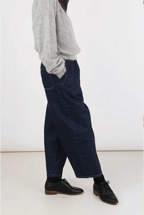  미셀라 그렉 데님 팬츠 Micaela Greg 배럴 팬츠 다크 인디고 - MICAELA GREG