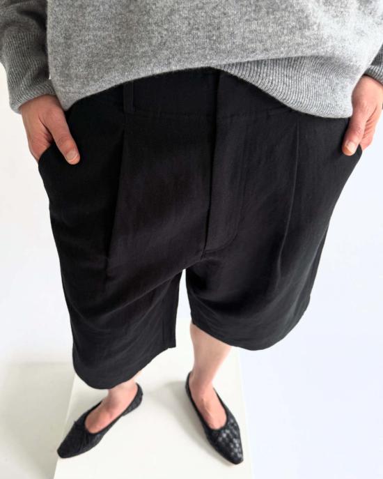  어피스 어파트 숏팬츠 Apiece Apart Bari Bermuda Short