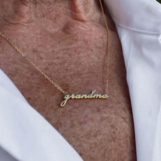  탯치 목걸이/팬던트 Thatch Grandma Script 목걸이 (14K 금도금)