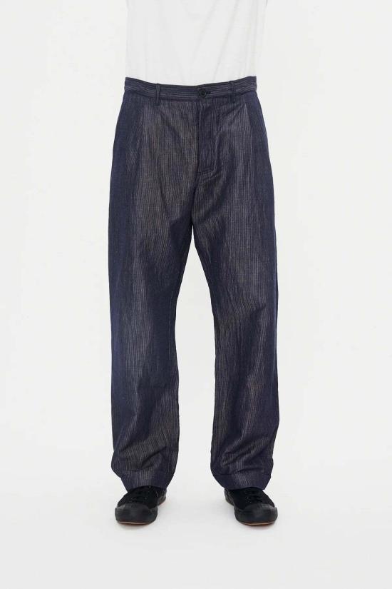  한센 가먼츠 스트레이트 팬츠 수네 클래식 플리츠 팬츠 네이비 도비 - HANSEN GARMENTS