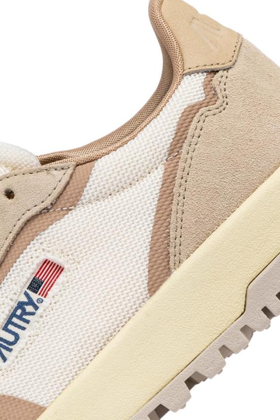 25SS 오트리 WILDPACE 로우 스니커즈 코듀라 앤 가죽 LDLW AK03WHIS SAND Neutrals - AUTRY
