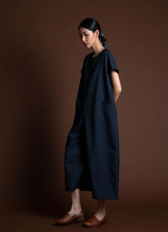  카렘 점프수트 Kaarem Dahlia Pleatstay 포켓 Onesie 다크 블루 - KAAREM