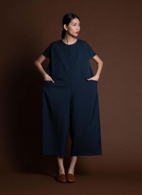 카렘 점프수트 Kaarem Dahlia Pleatstay 포켓 Onesie 다크 블루 - KAAREM