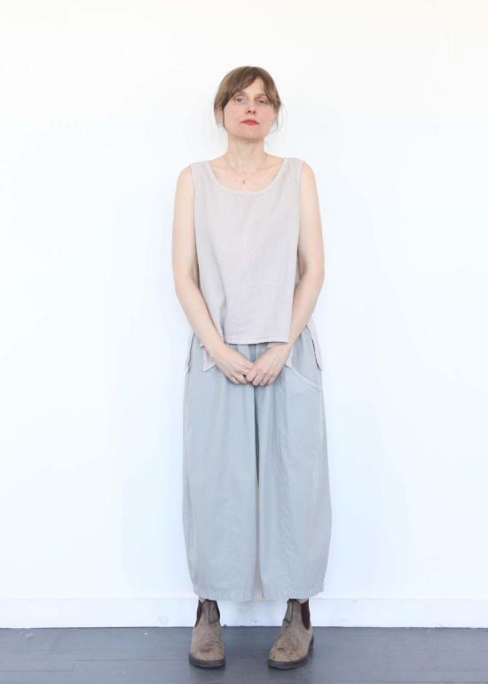  일레븐 스티치 민소매 티셔츠 게일스 탱크 클라우드