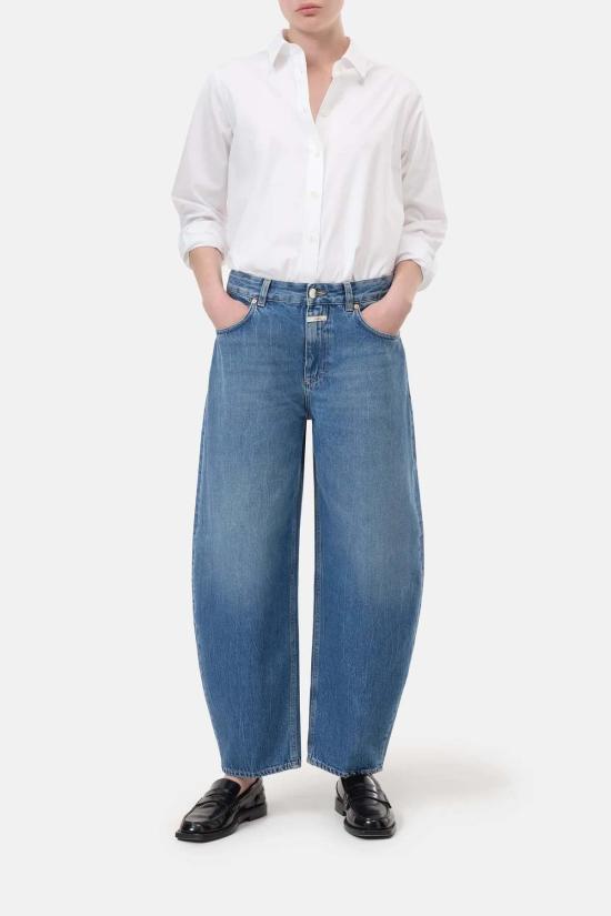  클로즈드 데님 팬츠 배럴 진스 재지